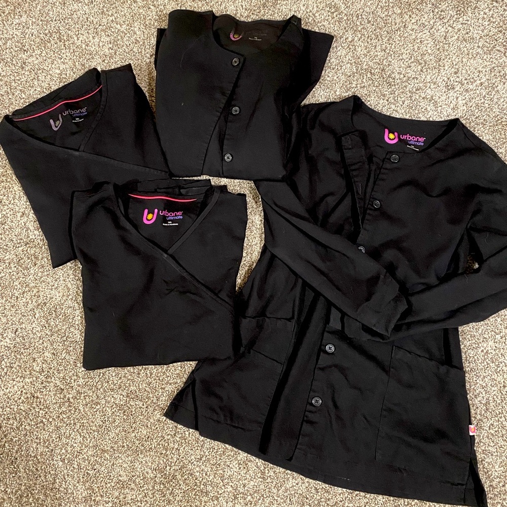 Black scrub tops & jackets size small
